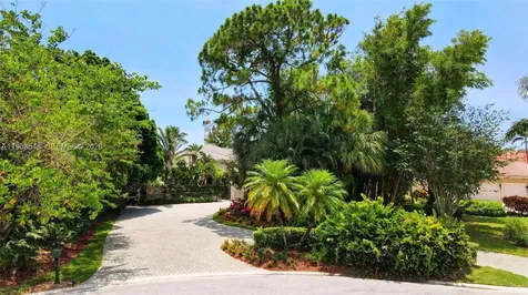 8244 Lakeview Drive West Palm Beach FL 33412