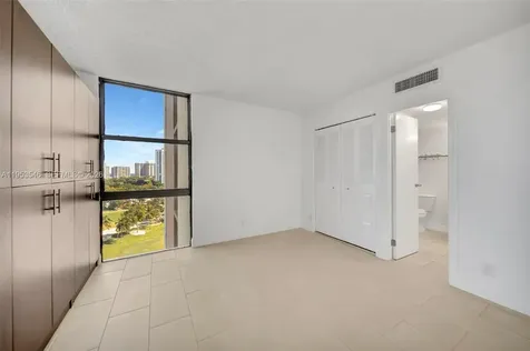 20379 W Country Club Drive Aventura FL 33180