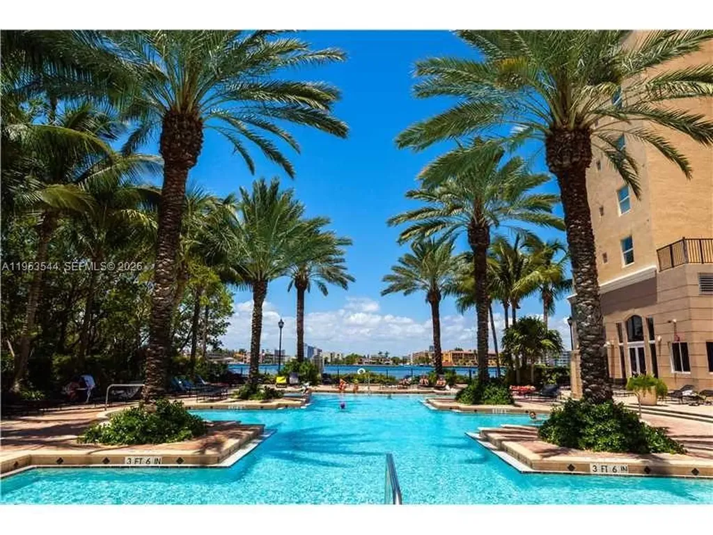 17125 N Bay Road Sunny Isles Beach FL 33160