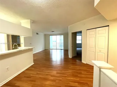 17125 N Bay Road Sunny Isles Beach FL 33160