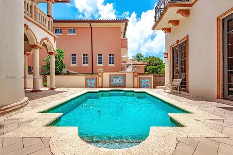 674 Ocean Boulevard Golden Beach FL 33160