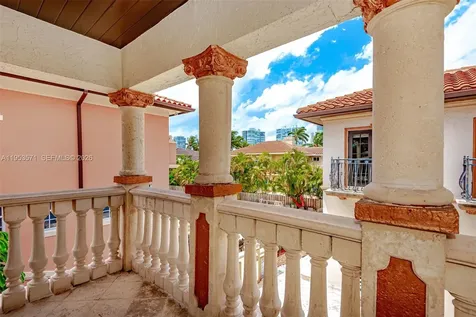 674 Ocean Boulevard Golden Beach FL 33160