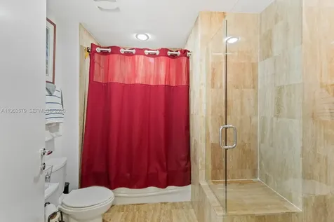 300 S Biscayne Boulevard Miami FL 33131