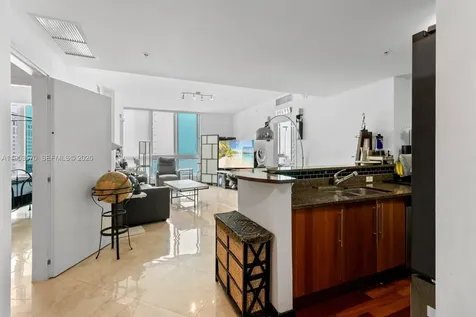 300 S Biscayne Boulevard Miami FL 33131