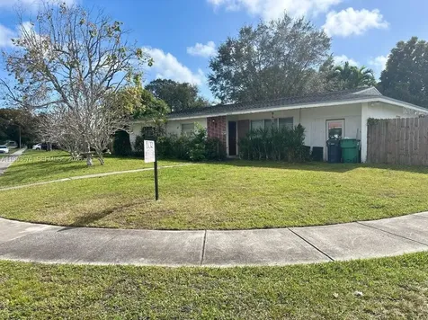 10010 SW 161st Street Miami FL 33157
