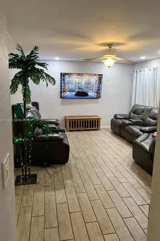 10010 SW 161st Street Miami FL 33157