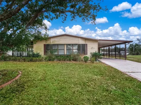 247 Hickory Ridge Sebring FL 33876