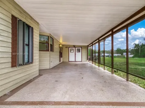 247 Hickory Ridge Sebring FL 33876