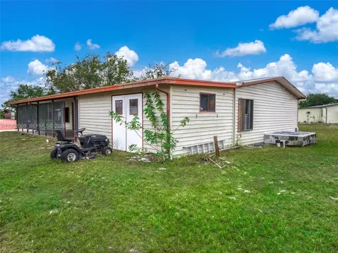 247 Hickory Ridge Sebring FL 33876