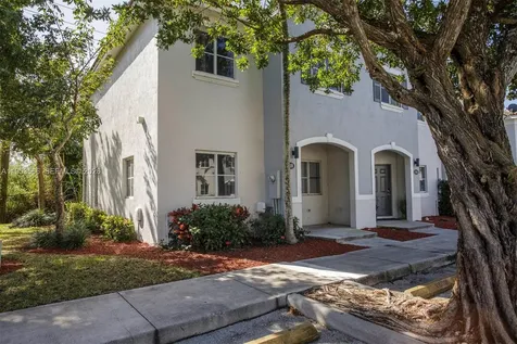1518 SE 31 Court Homestead FL 33035