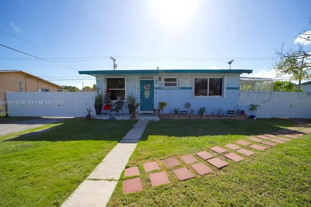 10910 SW 217th Terrace Miami FL 33170