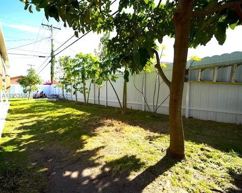 10910 SW 217th Terrace Miami FL 33170