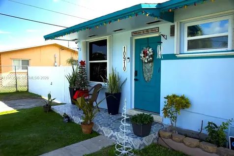 10910 SW 217th Terrace Miami FL 33170