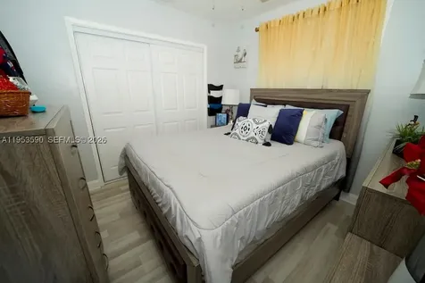 10910 SW 217th Terrace Miami FL 33170