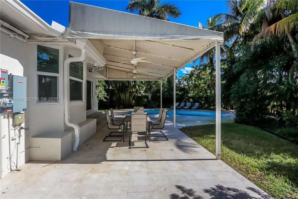 1242 Buchanan Street Hollywood FL 33019