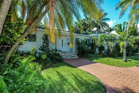 1242 Buchanan Street Hollywood FL 33019