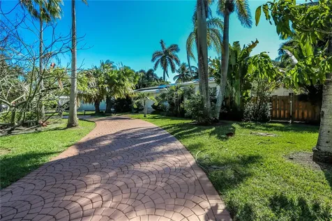 1242 Buchanan Street Hollywood FL 33019