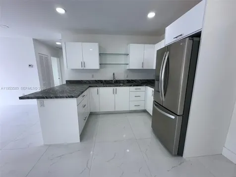 2722 SW 5th Street Miami FL 33135