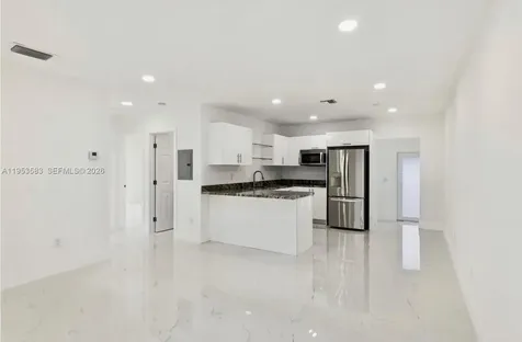 2722 SW 5th Street Miami FL 33135