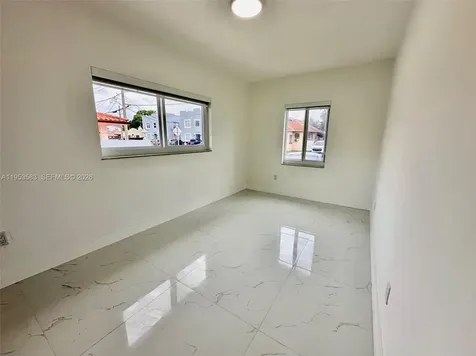 2722 SW 5th Street Miami FL 33135