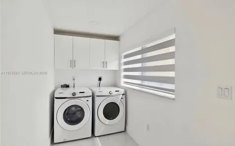 2722 SW 5th Street Miami FL 33135