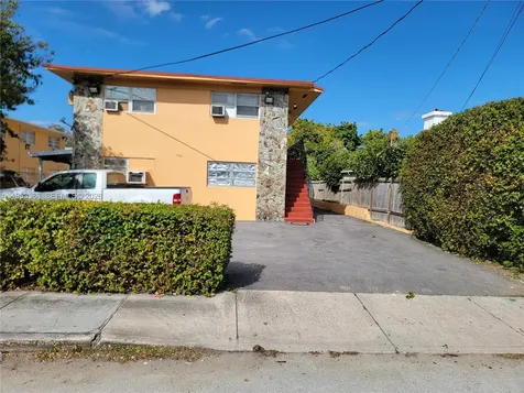 1753 SW 6th Street Miami FL 33135