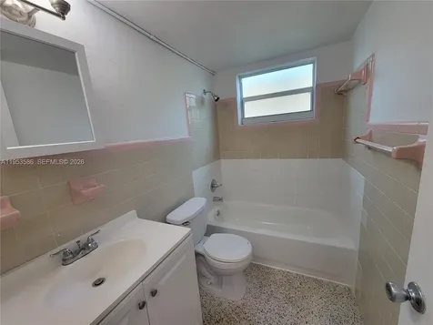 1753 SW 6th Street Miami FL 33135