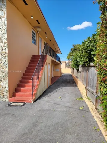 1753 SW 6th Street Miami FL 33135