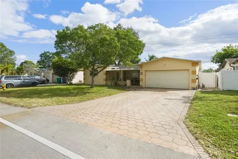 7630 Embassy Boulevard Miramar FL 33023