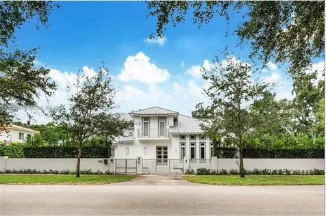 6900 Barquera Street Coral Gables FL 33146