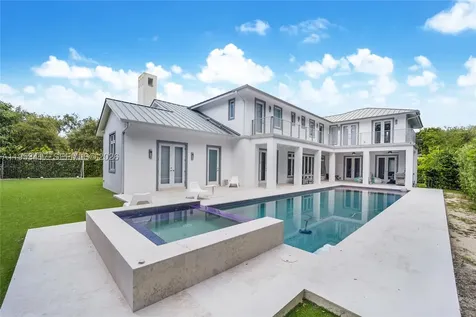 6900 Barquera Street Coral Gables FL 33146