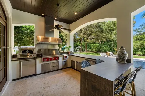 5865 SW 96th Street Pinecrest FL 33156