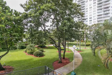 2851 NE 183rd Street Aventura FL 33160