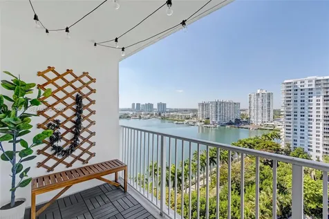 2851 NE 183rd Street Aventura FL 33160