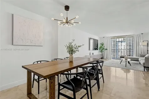 2851 NE 183rd Street Aventura FL 33160