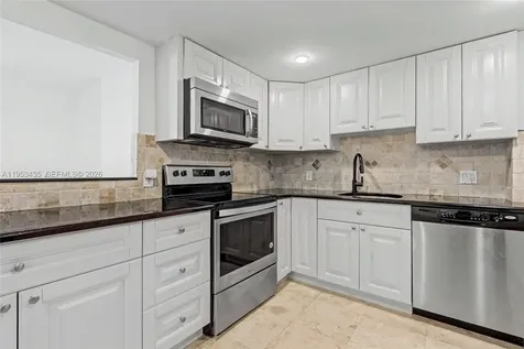 2851 NE 183rd Street Aventura FL 33160