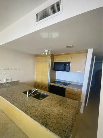 1800 S Ocean Drive Hallandale Beach FL 33009