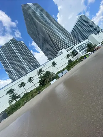 1800 S Ocean Drive Hallandale Beach FL 33009