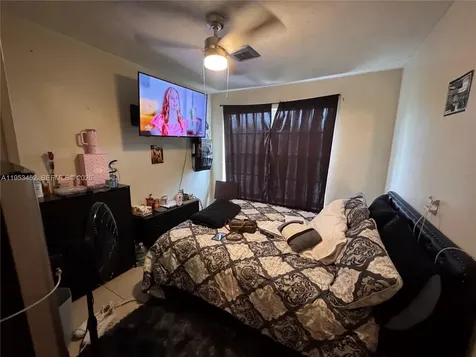 1600 W 32nd Street Riviera Beach FL 33404