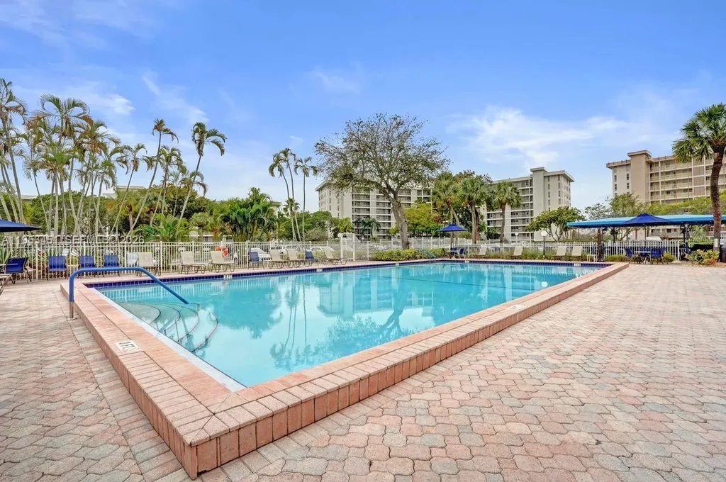 2681 S Course Drive Pompano Beach FL 33069