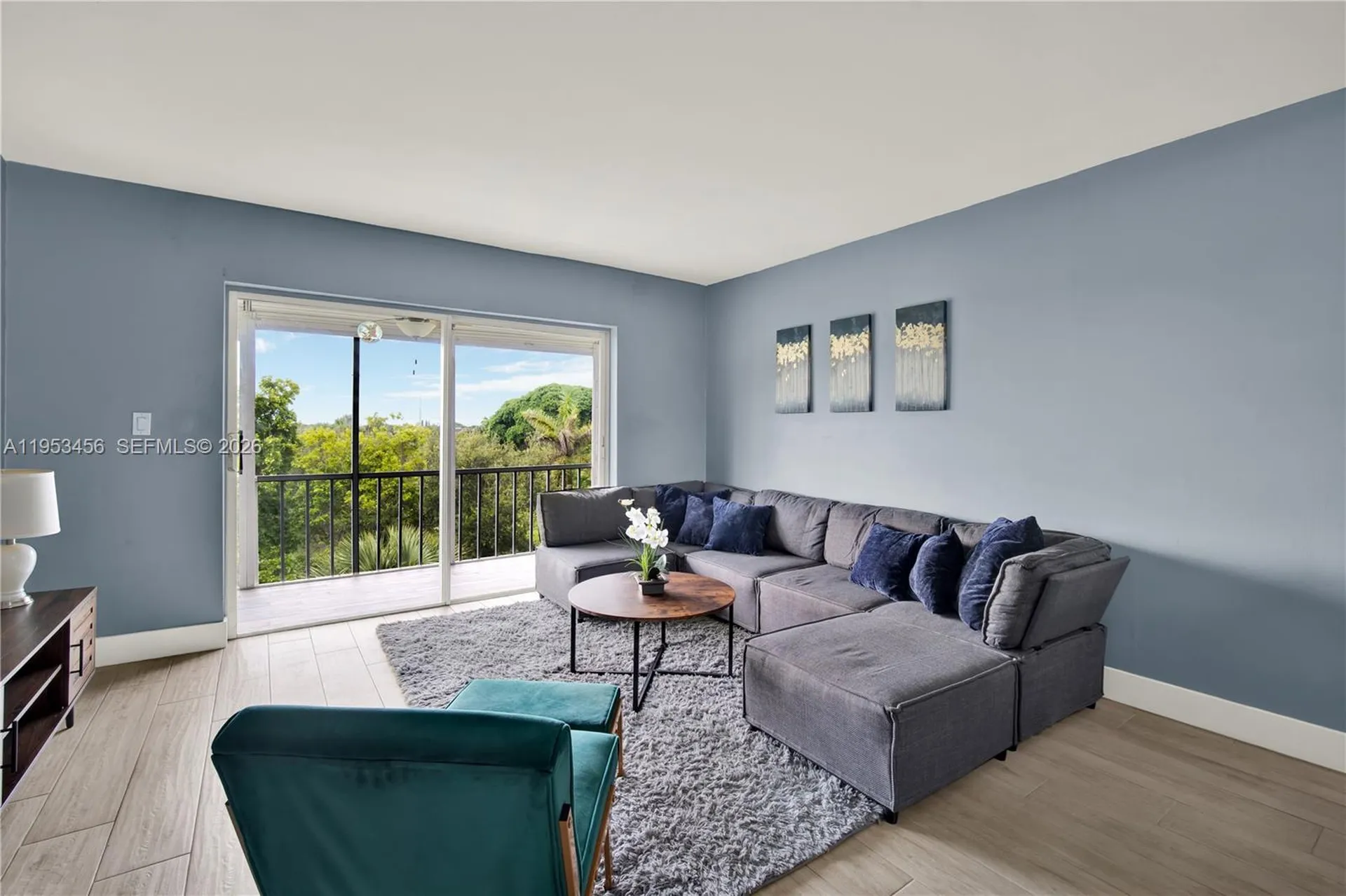 950 Hillcrest Drive Hollywood FL 33021