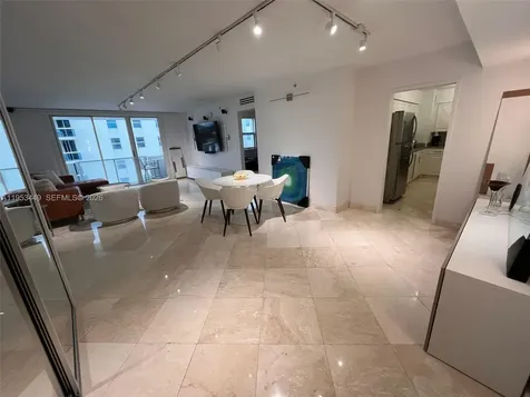 9195 Collins Avenue Surfside FL 33154