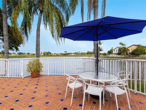 10465 NW 46th Street Doral FL 33178