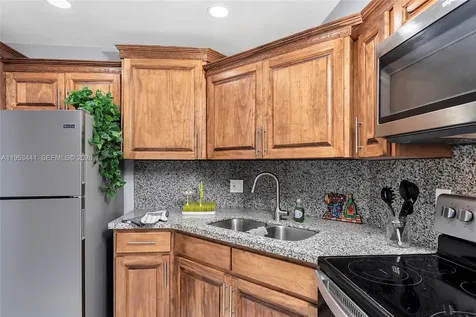 3300 Spanish Moss Terrace Lauderhill FL 33319
