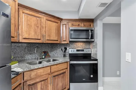 3300 Spanish Moss Terrace Lauderhill FL 33319