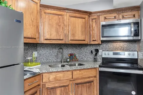 3300 Spanish Moss Terrace Lauderhill FL 33319
