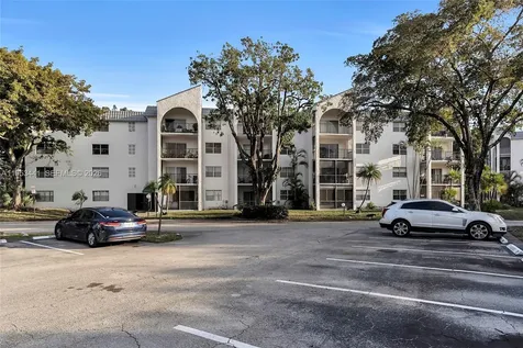 3300 Spanish Moss Terrace Lauderhill FL 33319