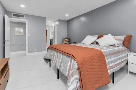 3300 Spanish Moss Terrace Lauderhill FL 33319