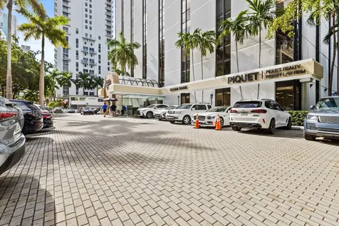 1000 Brickell Avenue Miami FL 33131