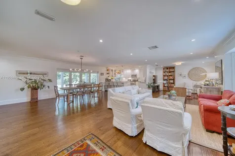 9750 SW 96 Court Miami FL 33176
